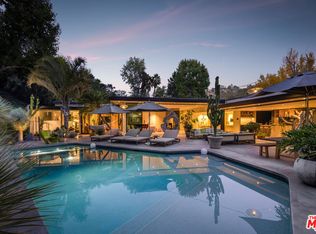 1087 Moraga Dr, Los Angeles, CA 90049
