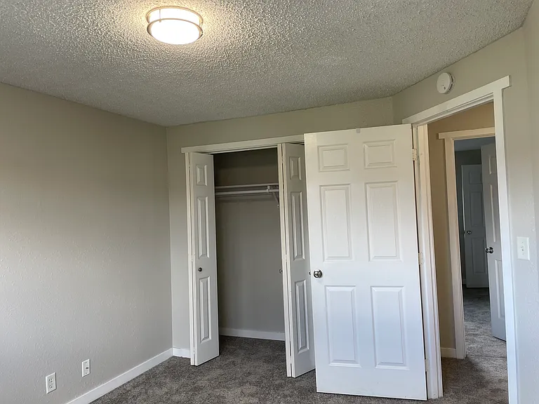 1608 Washington St #3 — Photo 6