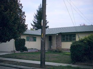 57 Hermitage Ln, Hayward, CA