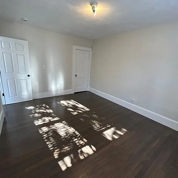 215 Ferry St #1 — Photo 7