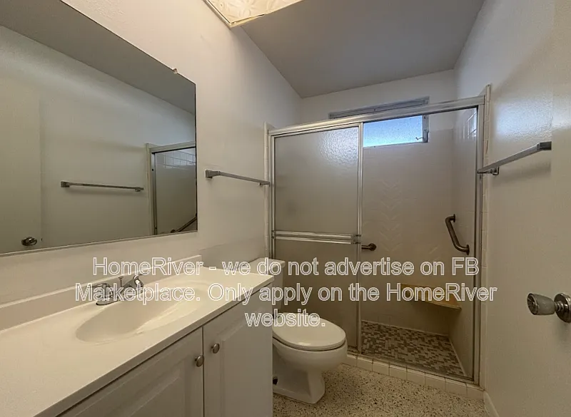 3 bed, 2.0 bath, 1879 sqft, $1,695 — Photo 3