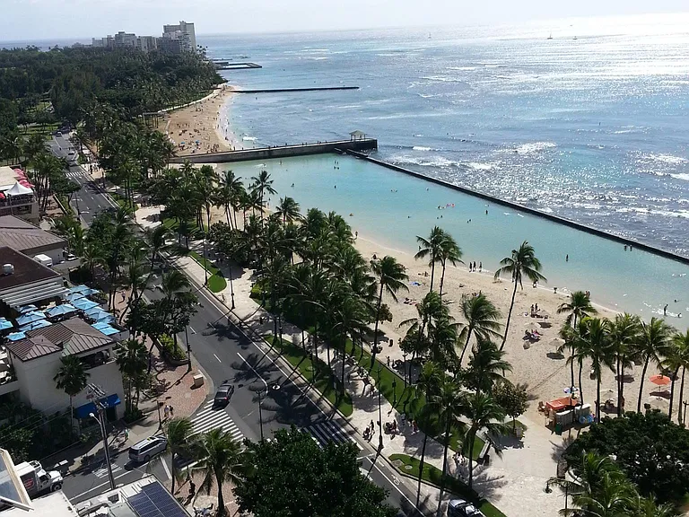 2500 Kalakaua Ave — Photo 12