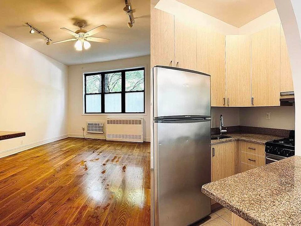 1st image of 150 E 7th St APT B8