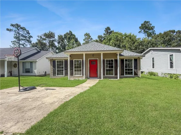 31233 Lydia St, Lacombe, LA 70445
