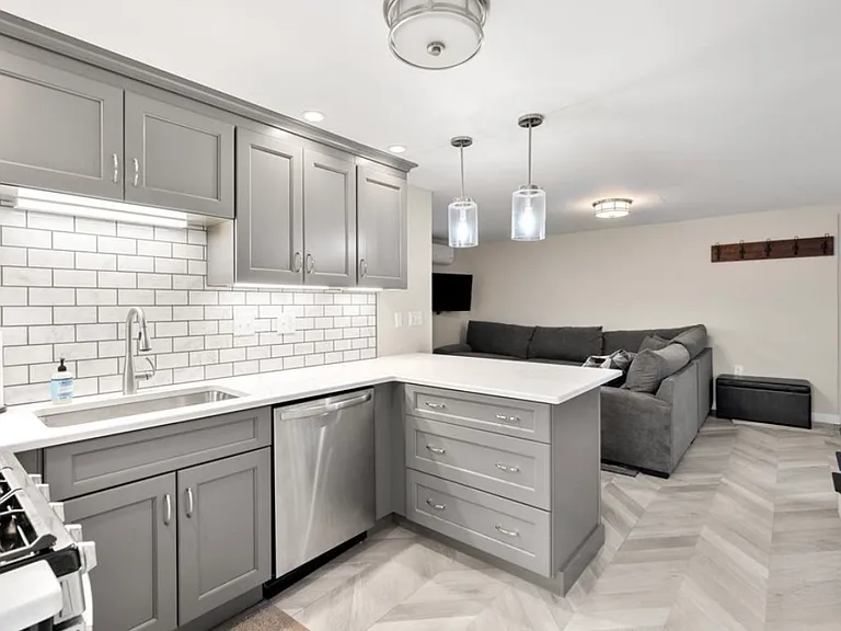 137 Water St #3 — Photo 5