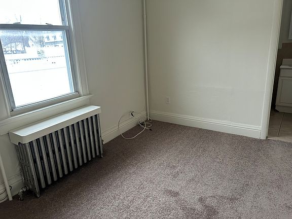 3rd image of 25 Old Rd #1