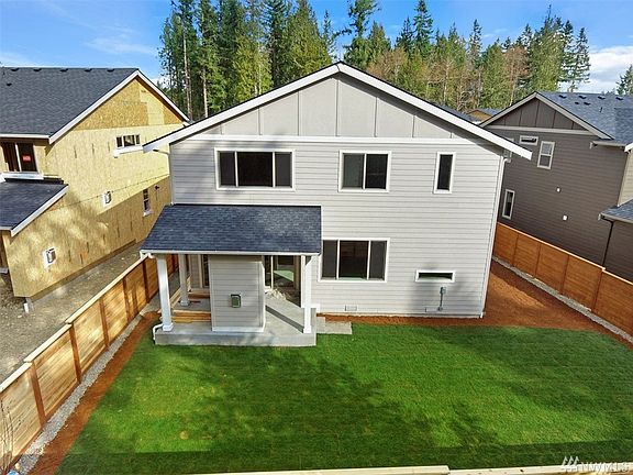 3rd image of 13106 176th Ave E