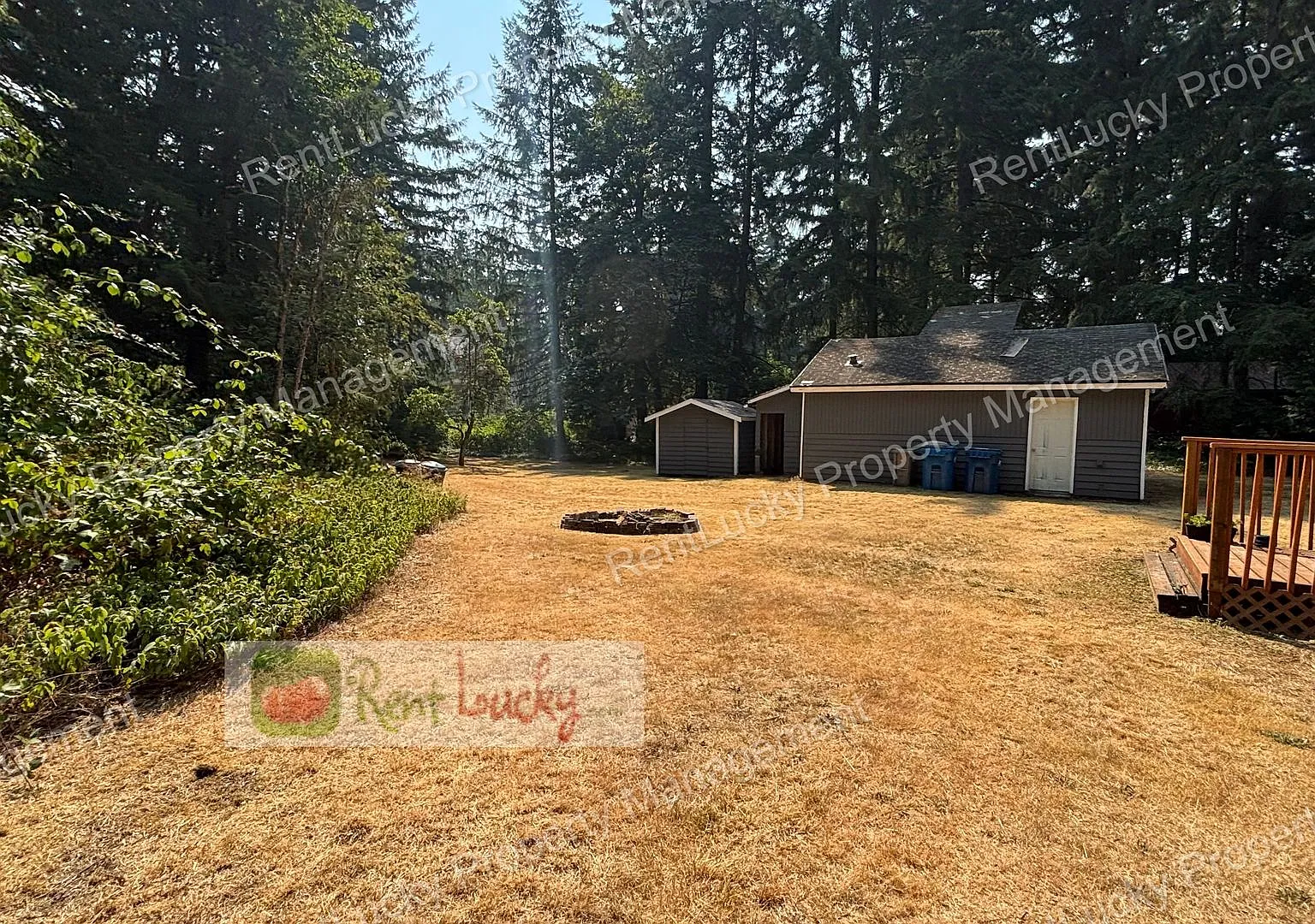 Nice 3-Bedroom House with Detached Garage on HUGE Lot in Renton!! — Photo 3