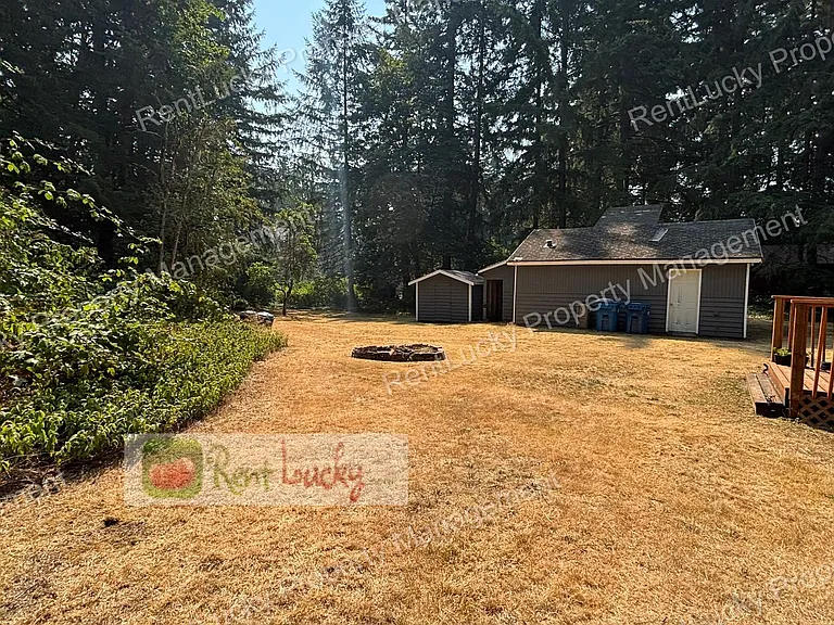 14624 161st Ave SE — Photo 3