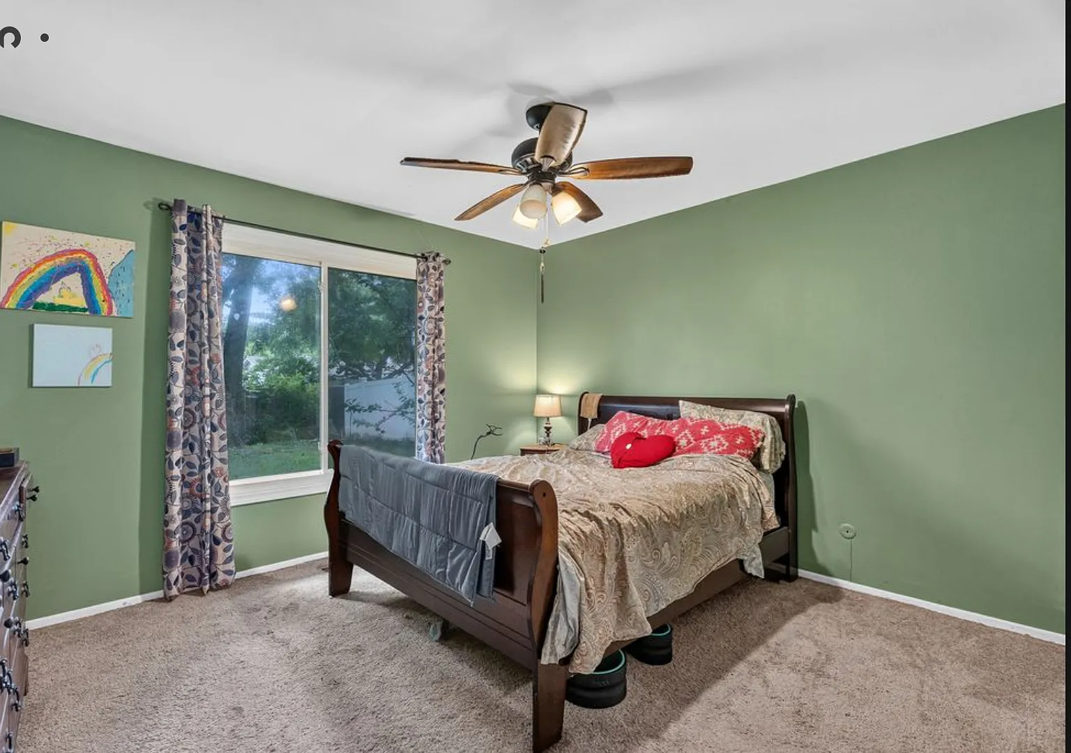 140 Tamarack Dr — Photo 1