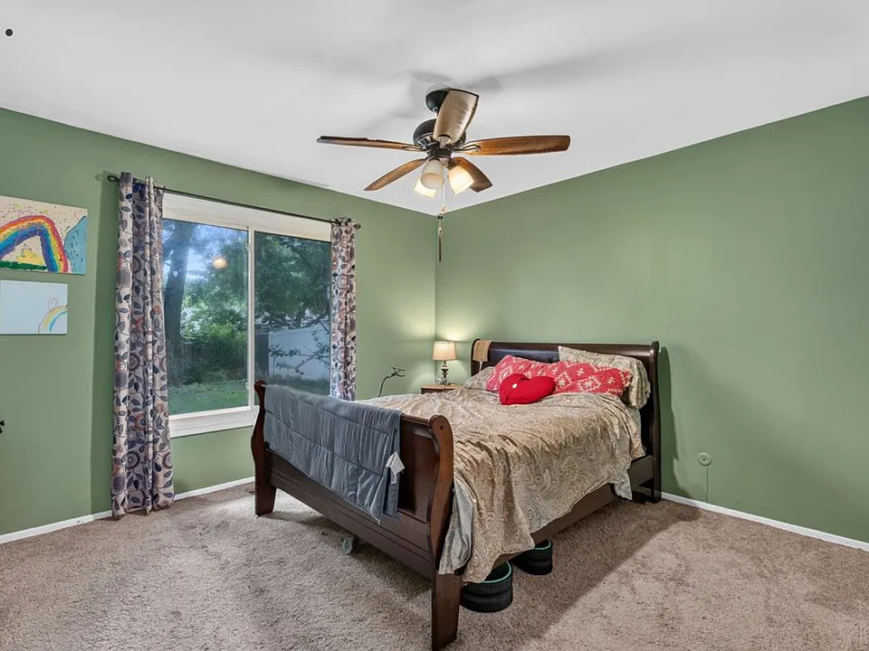 Tamarack Dr