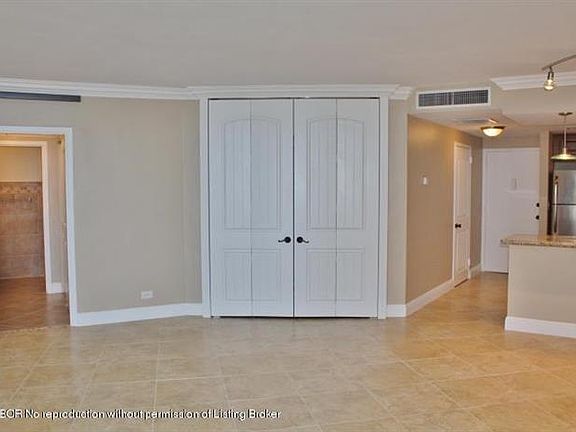 5th image of 2800 N Flagler Dr APT 603
