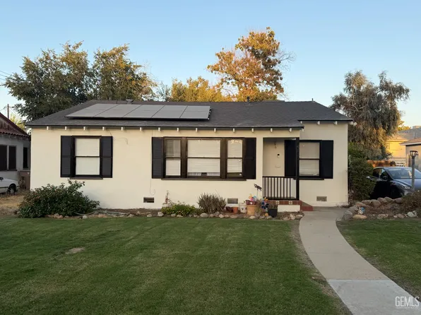 300 Holtby Rd, Bakersfield, CA 93304