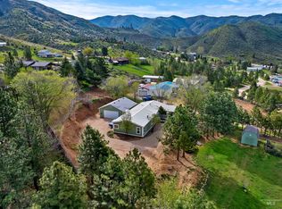 19 Edgemere Pl, Boise, ID 83716