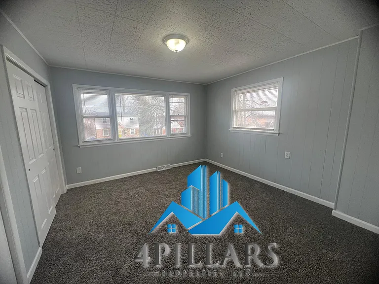 4330 Kentucky St — Photo 27