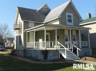 523 4th Ave S, Clinton, IA 52732