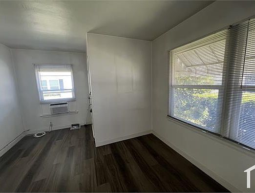 2nd image of 635 W Commonwealth Ave #A