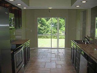 5th image of 2965 Regal Oaks Blvd