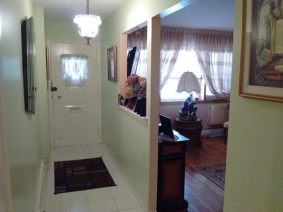 4th image of 2708 Avenue Z