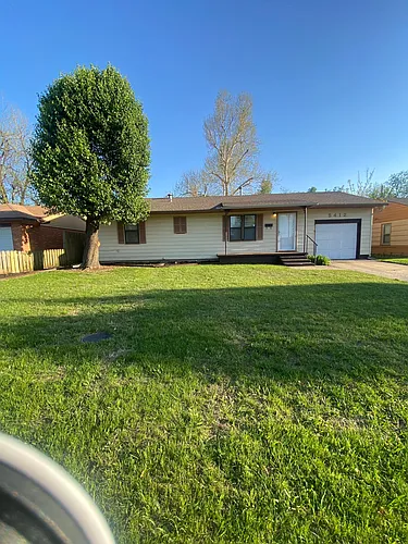 5412 NW 45th Ter Photo 1