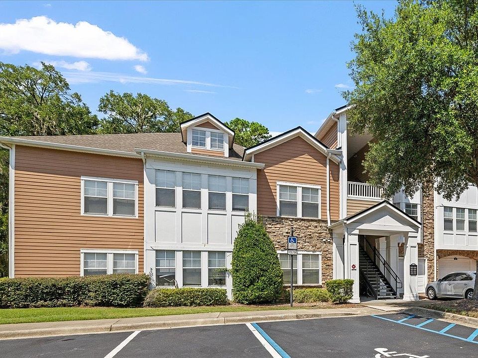 1st image of 2801 Chancellorsville Dr APT 1024