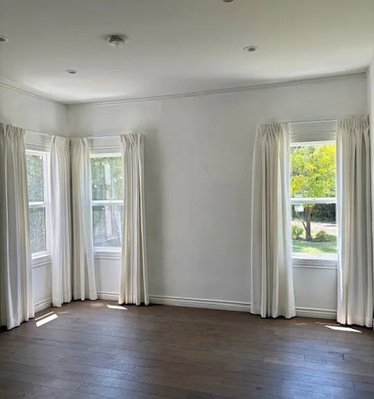 459 S Holt Ave — Photo 15