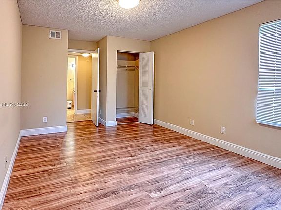 4th image of 13060 Vista Isles Dr APT 225