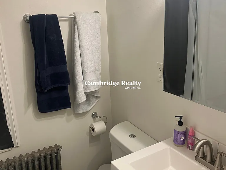12 Farrington Ave #5T — Photo 14