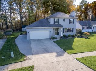 758 Song Bird St, Elyria, OH