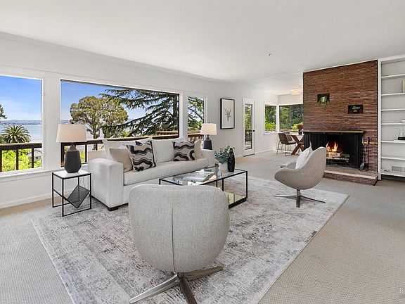 2nd image of 4376 Paradise Drive