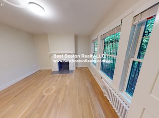 13 Story St #7A, Cambridge, MA 02138