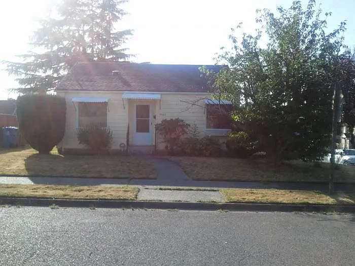 2 bed, 784 sqft, $2,500 — Photo 4