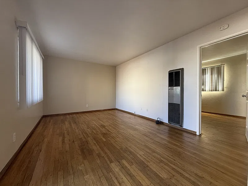 1 bed, 1.0 bath, 504 sqft, $2,395 — Photo 2