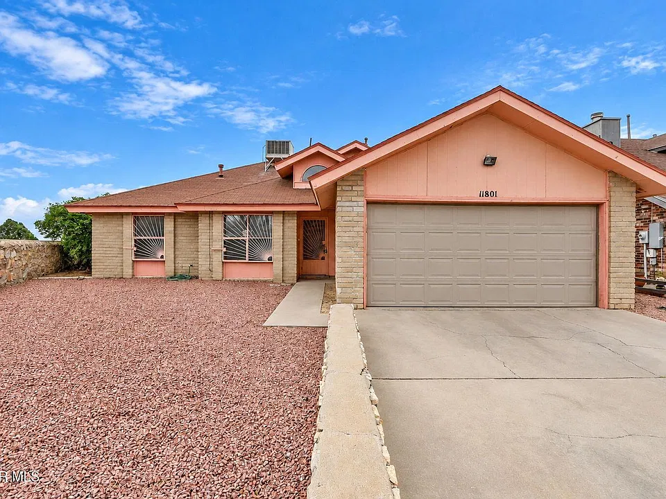 11801 Priscilla Cir