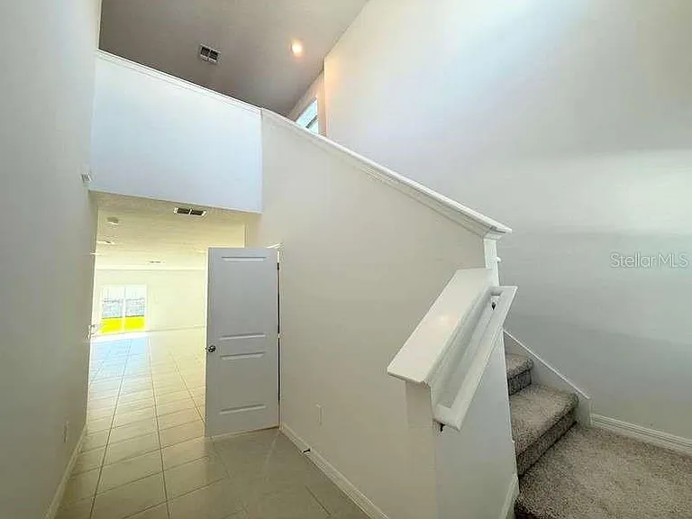 11522 Brae Way — Photo 6