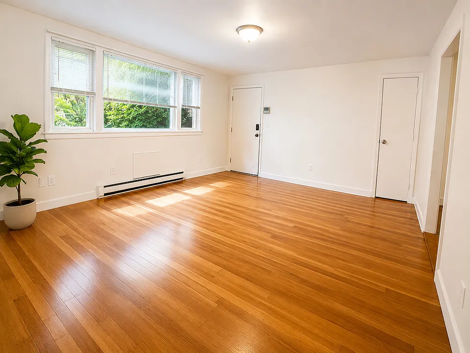 15 Park Ave #3
