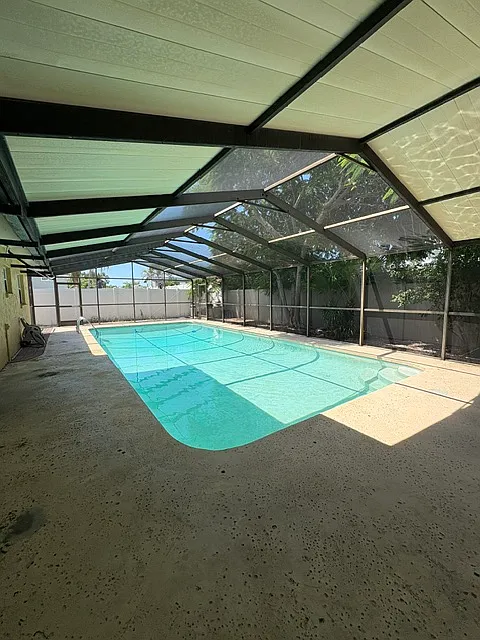 3 bed, 2.5 bath, 2084 sqft, $2,650 — Photo 4