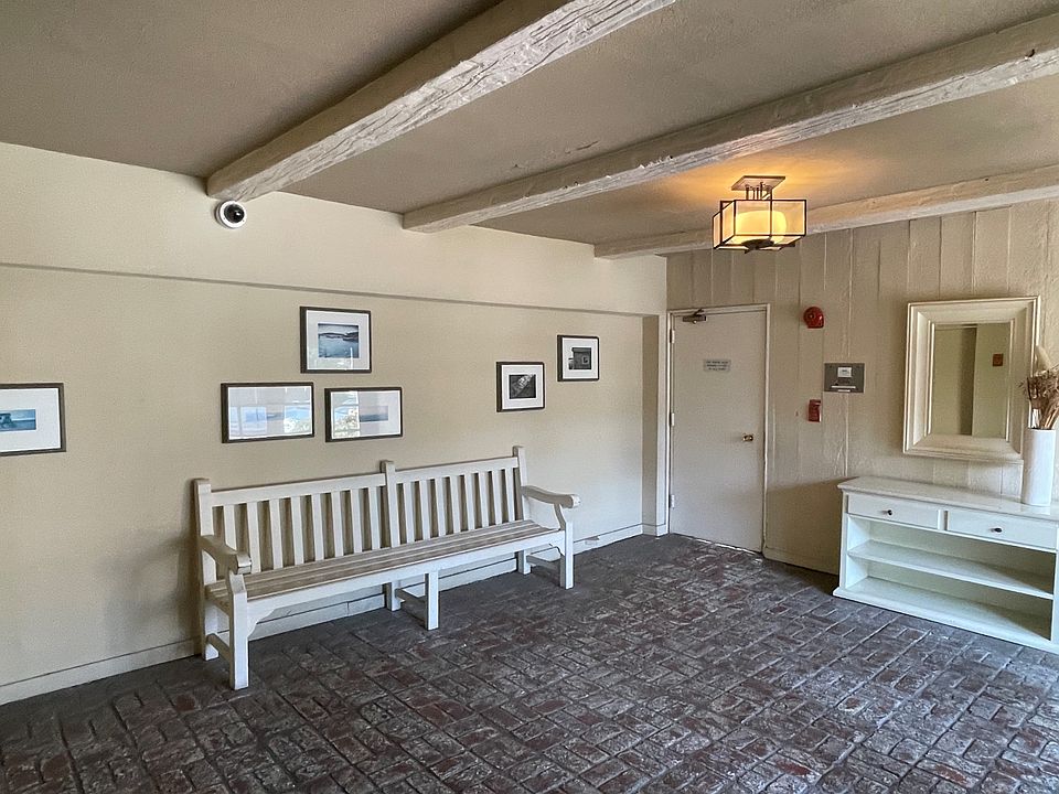 2nd image of 11901 Goshen Ave #104
