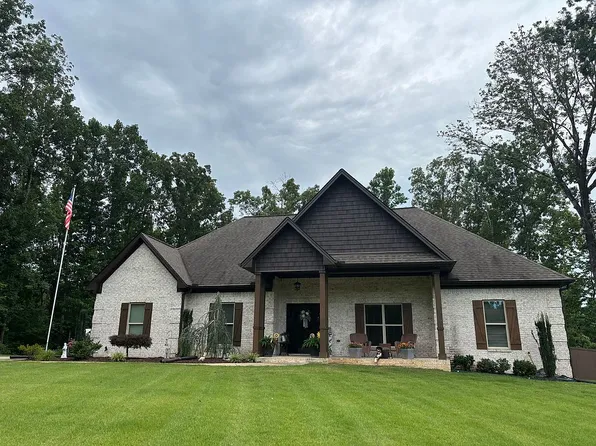 64 Stone Run, Killen, AL 35645