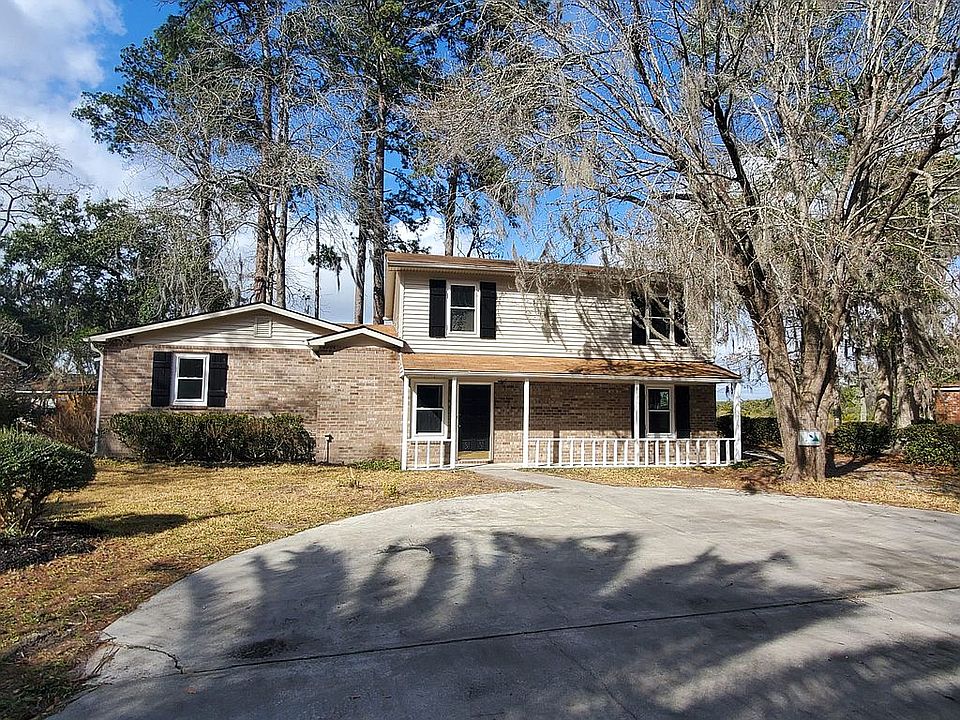 2nd image of 1477 Lake Dr