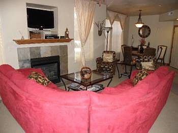 2nd image of 5944 N Market St #B