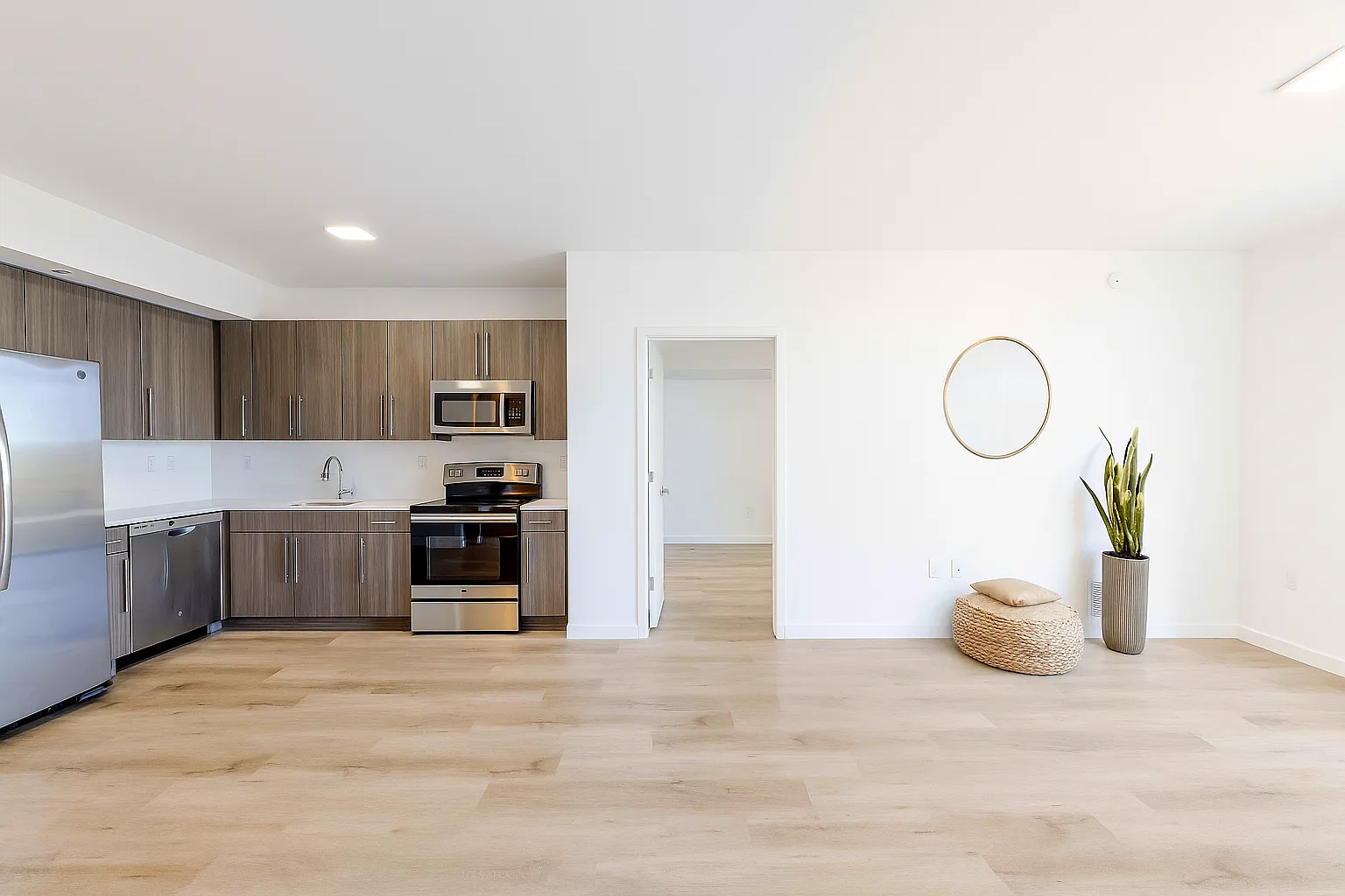 275 Fontaine Parc — Photo 1