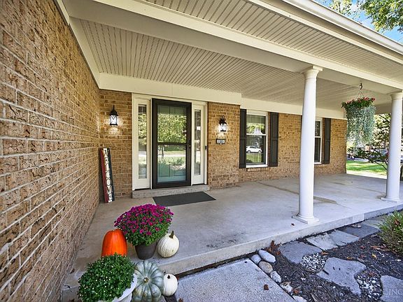 4th image of 185 Dogwood Dr