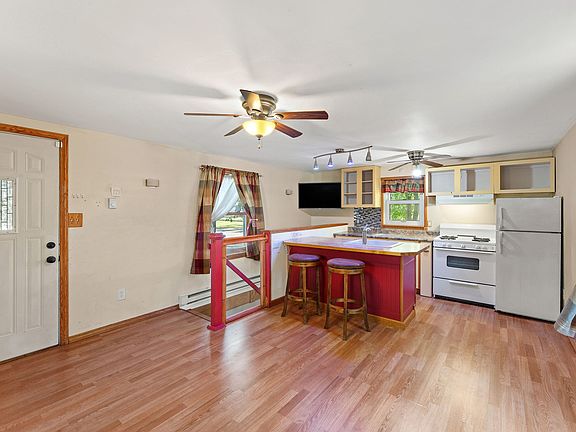 5th image of 2184 Minnehaha Ave E #R
