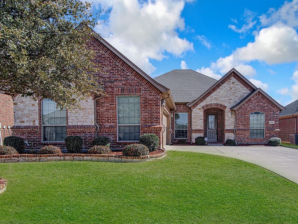 1st image of 1212 Lantana Ln