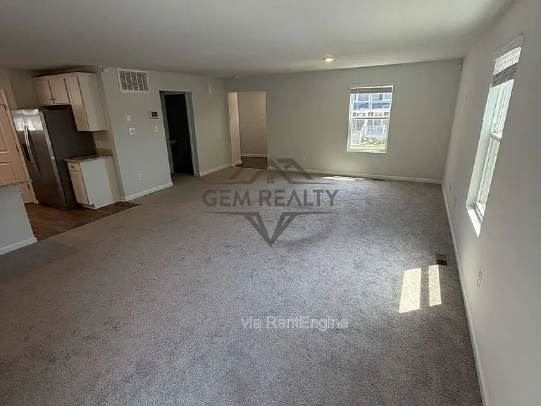 6619 Sacagawea St — Photo 52
