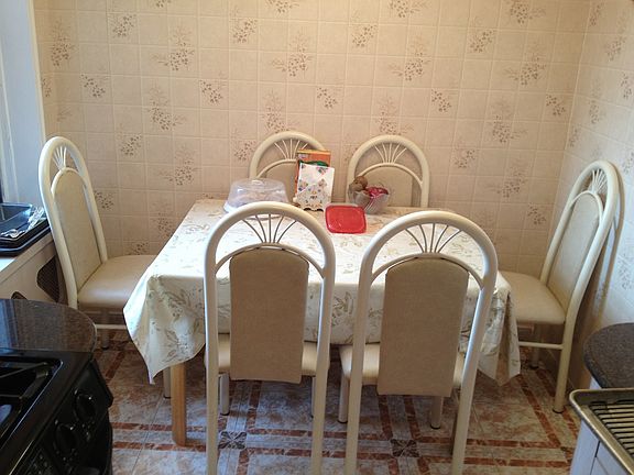 Dining area in kitchen