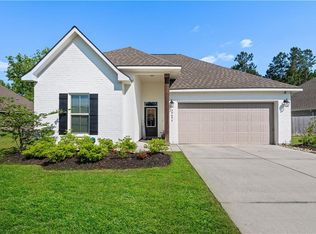 39692 Fairhope Dr, Ponchatoula, LA 70454