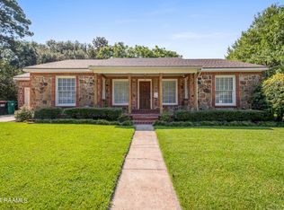 139 Memory Ln, Lafayette, LA 70506