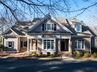 1011 Gnarled Oak Ct, Athens, GA 30606